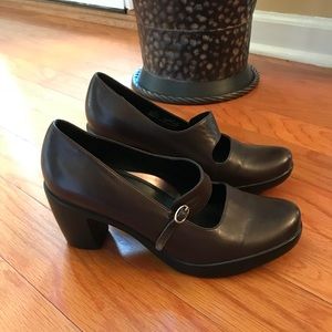 Dansko Brown Leather High Heels Shoes Size 38